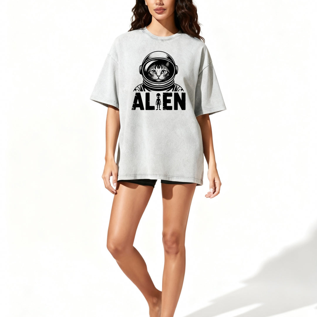 Vintage Space Cat Graphic Washed T-Shirt
